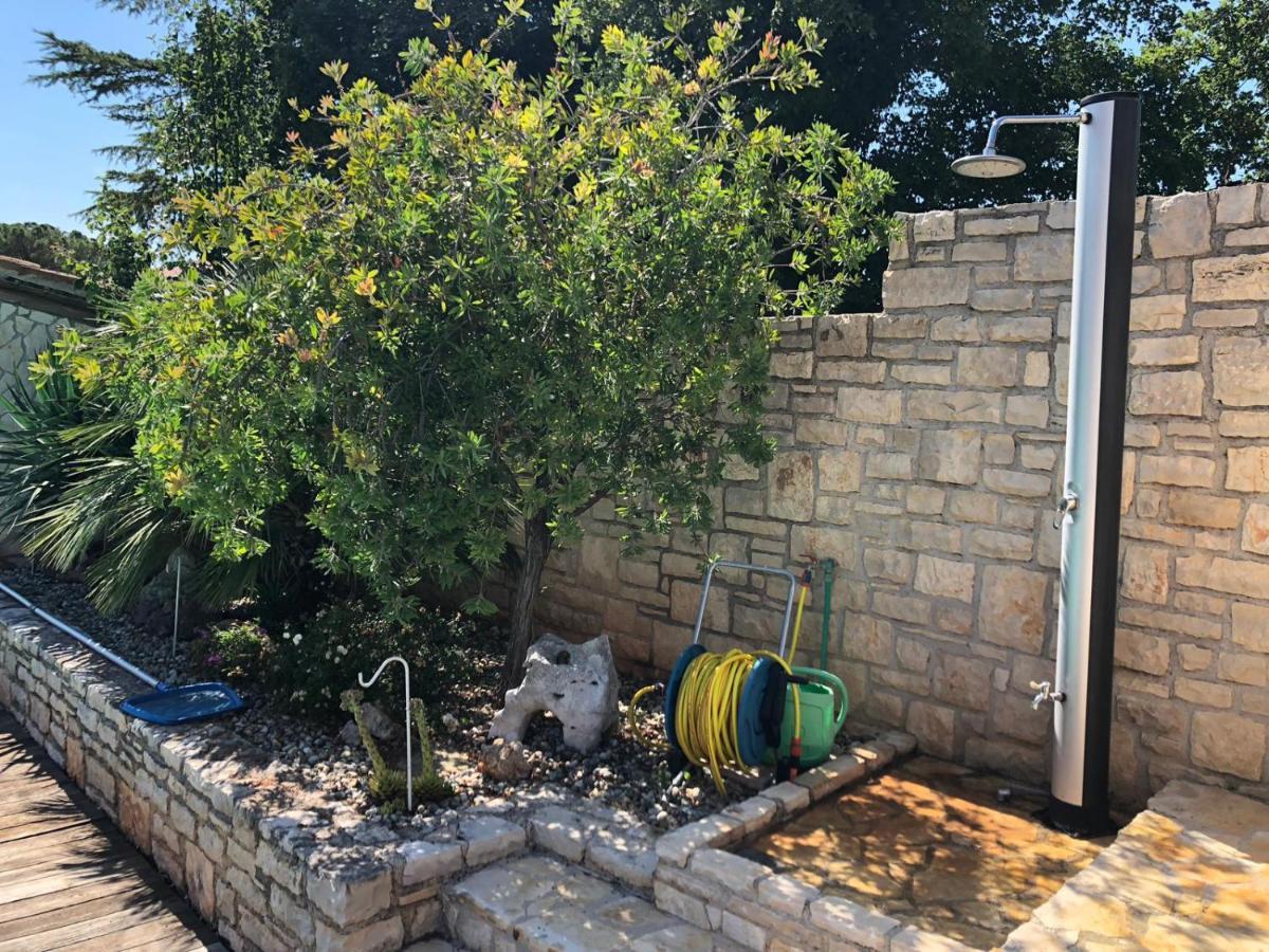 Casa Stefanie Villa Kaštelir Exteriör bild